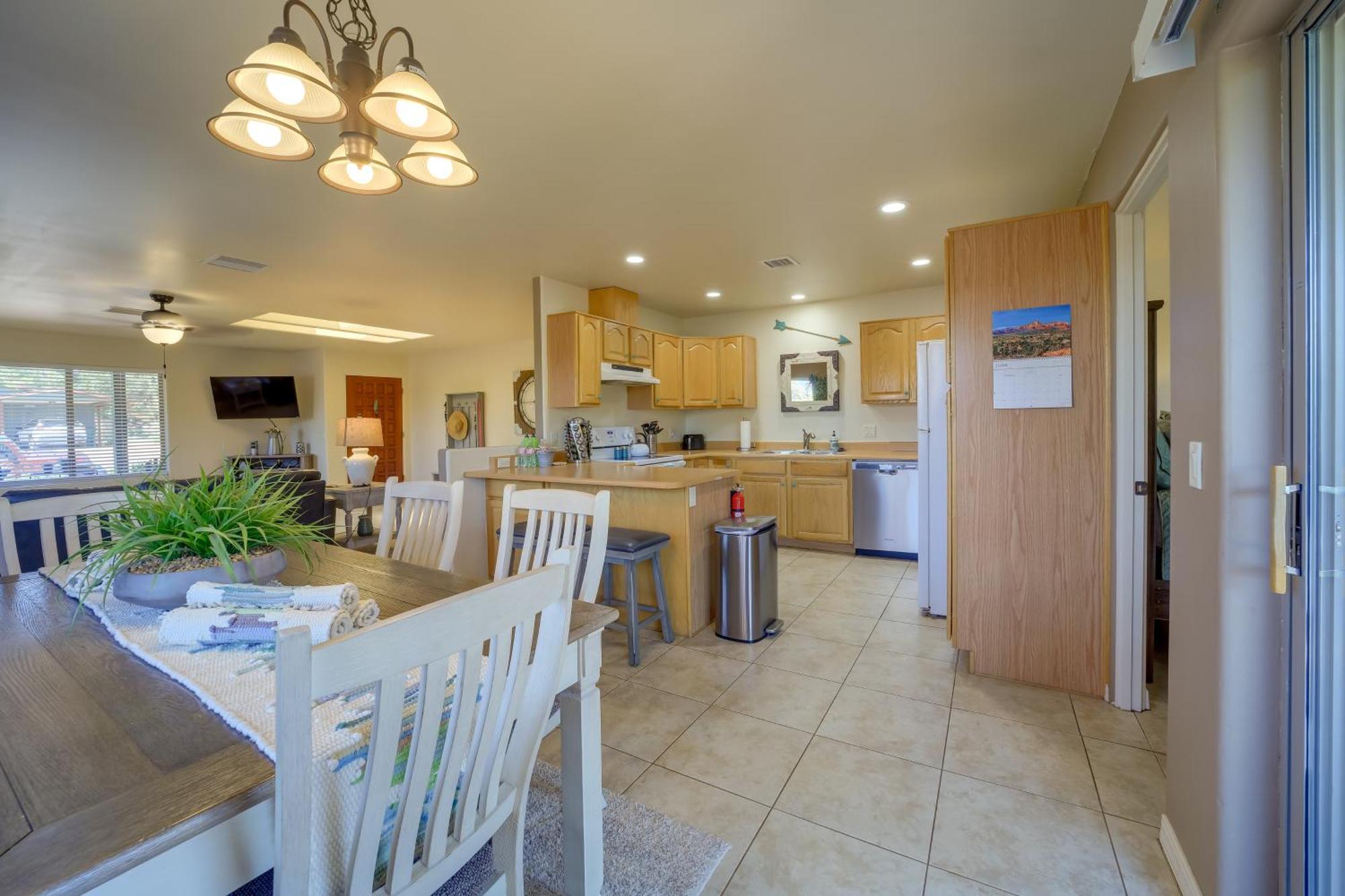 Red Rock Retreat With Patio 3 Mi To Downtown Sedona Villa Exterior foto